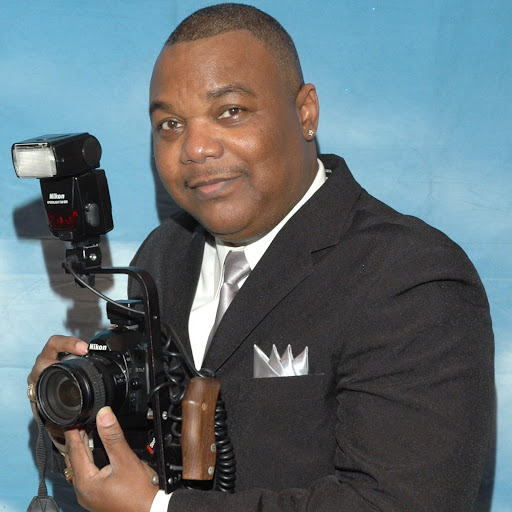 Ronald Lyons Photo 7