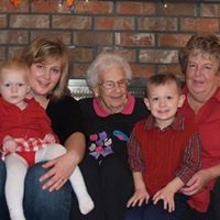 Sue Simpson Photo 14