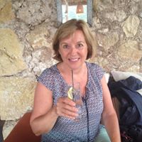 Angela Forsyth Photo 7
