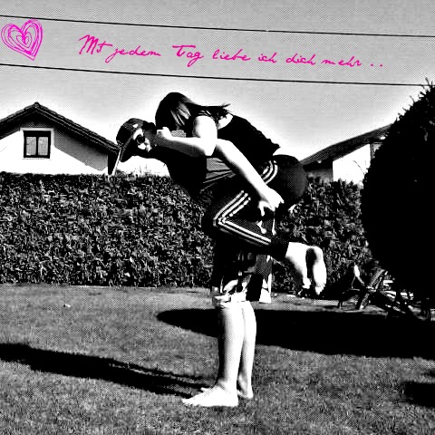 Nicole Marvin Photo 30