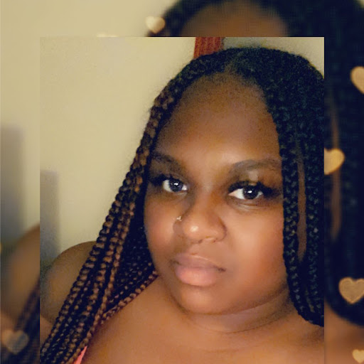 Sierra Robinson Photo 39