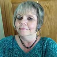 Joyce Jensen Photo 37