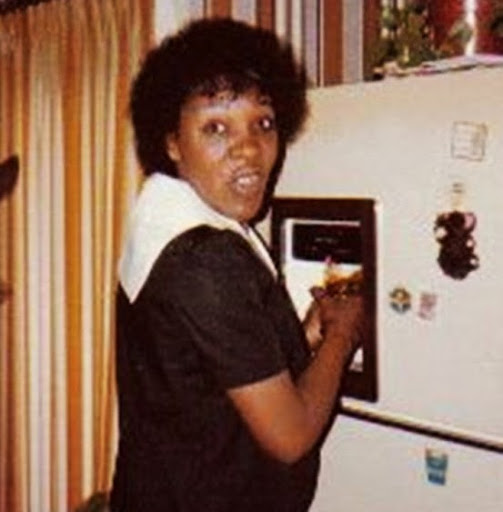 Christine Glover Photo 31