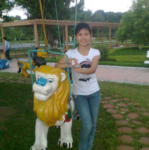 Linh Than Photo 8