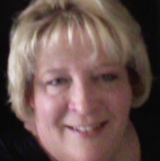 Diana Armstrong Photo 4
