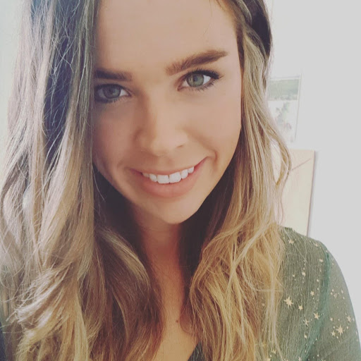 Shannon O'Connor Photo 18