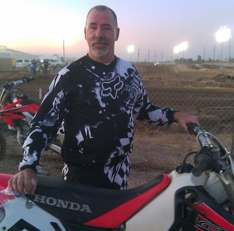 Robert Clint Photo 29