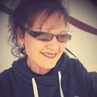 Danielle Cooley Photo 33