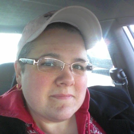 Elizabeth Moreno Photo 30