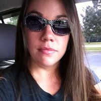 Nicole Garrett Photo 29