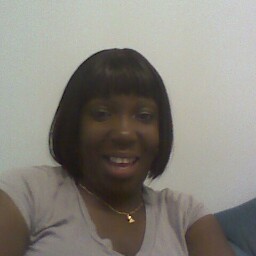 Aretha Martin Photo 25