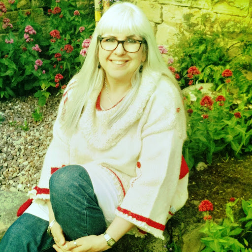 Helen Lambert Photo 28
