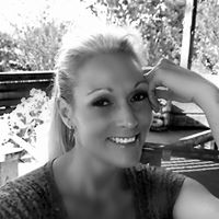 Carrie Nichols Photo 40