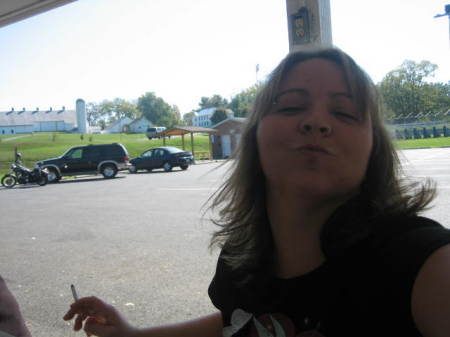 Jennifer Barnes Photo 26