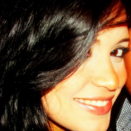 Desiree Davila Photo 10