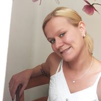 Jennifer Isaac Photo 7