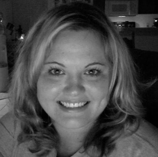 Lisa Buck Photo 27