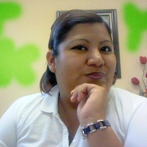 Sandy Hernandez Photo 30