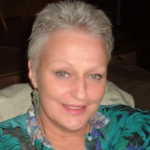 Renee Tanner Photo 8