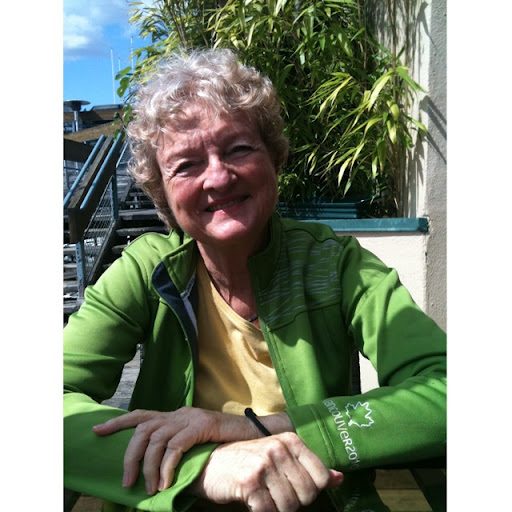 Maggie Mckee Photo 13