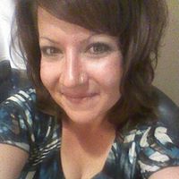 April Holbrook Photo 6