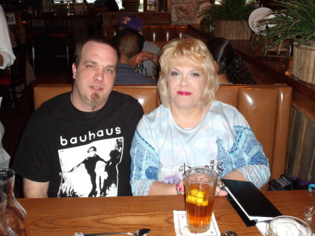 Vicki Cates Photo 9