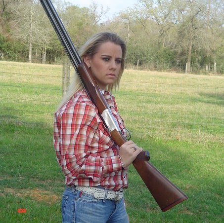 Kelly Drake Photo 30