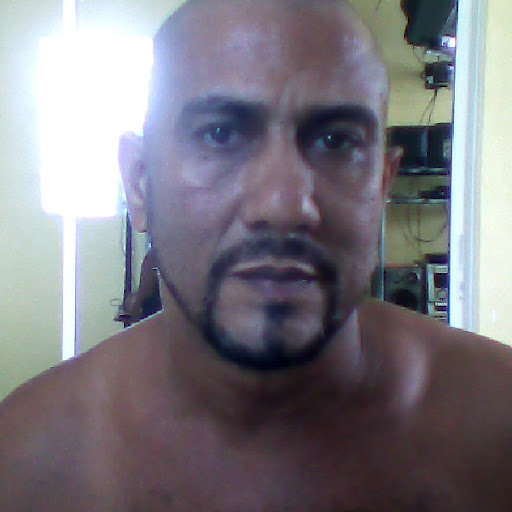 Leo Collado Photo 19
