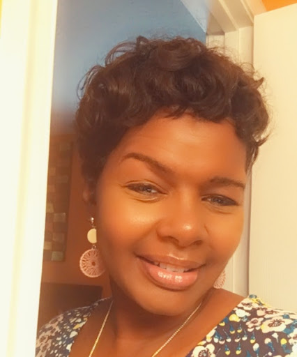 Denise Wallace Photo 32