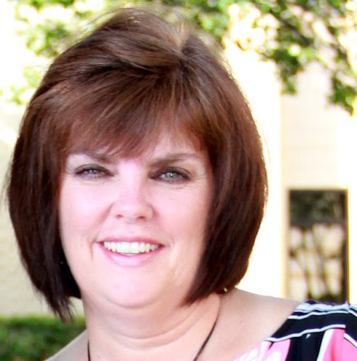 Michele Miller Photo 35