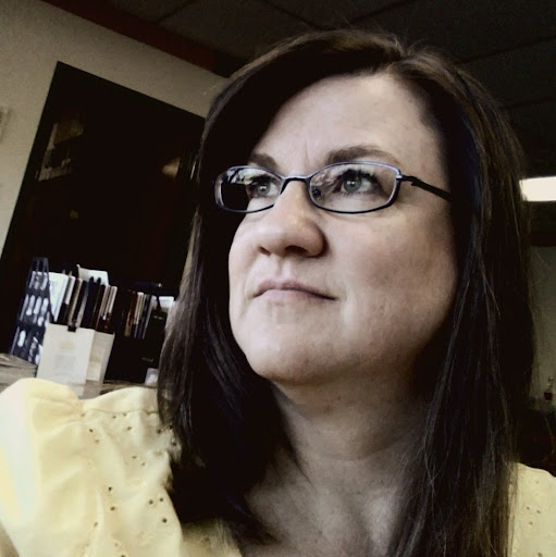 Tami Collins Photo 24