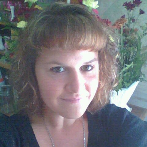 Sara Myers Photo 45