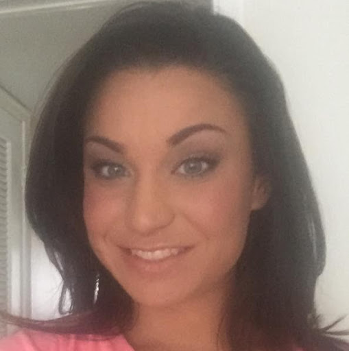 Gina Dibenedetto Photo 20