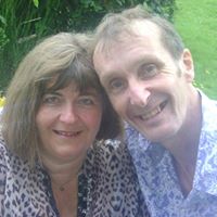 Julie Lester Photo 29