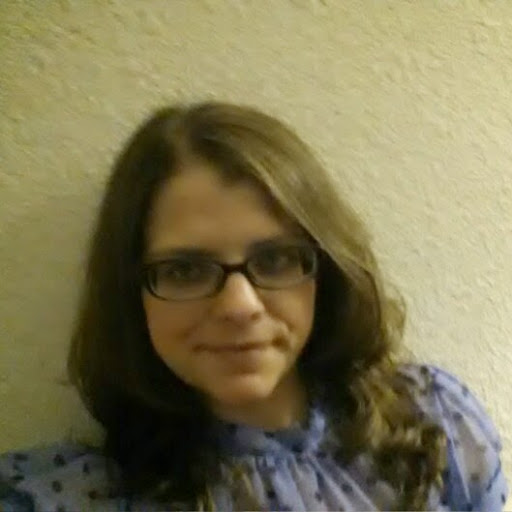 Carolyn Hunter Photo 33