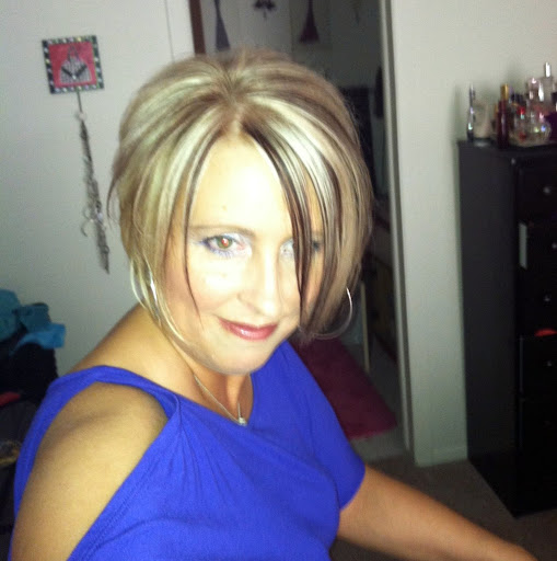 Peggy Wells Photo 34