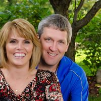 Linda Groves Photo 25