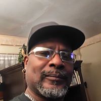 George Logan Photo 38