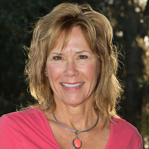 Suzanne Graham Photo 22