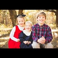 Sarah Burt Photo 37
