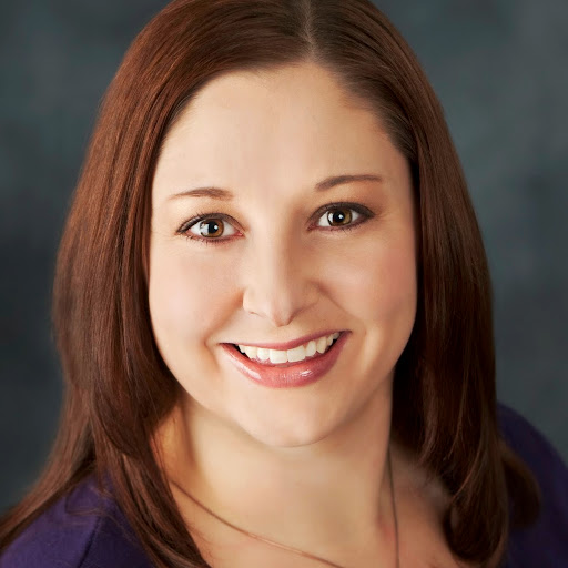 Emily Hatch Photo 35