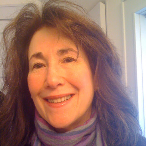 Lois Cooper Photo 14