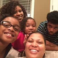 Veronica Harris Photo 22