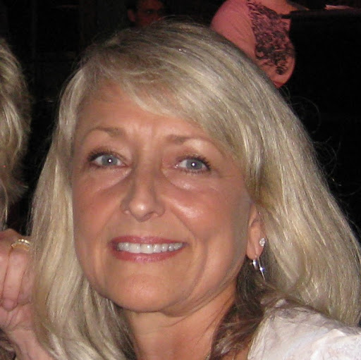 Debbie Schultz Photo 7