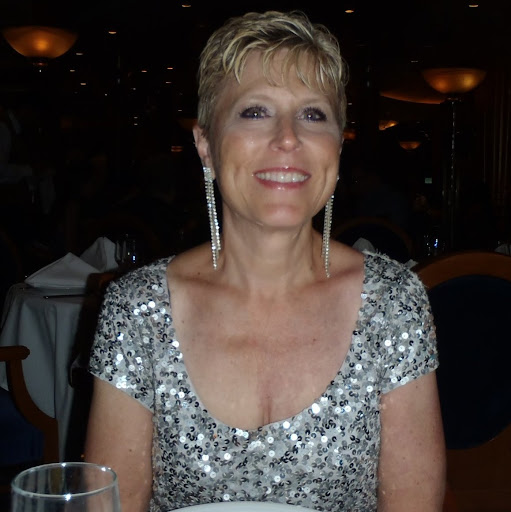 Linda Goodwin Photo 37