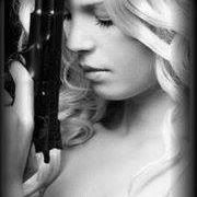 Lori Luck Photo 8