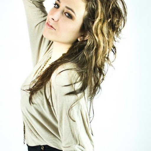 Jennifer Abreu Photo 29