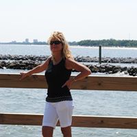 Lisa Huber Photo 27