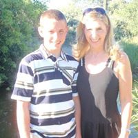 Linda Halverson Photo 14