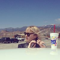 Sarah Owen Photo 24